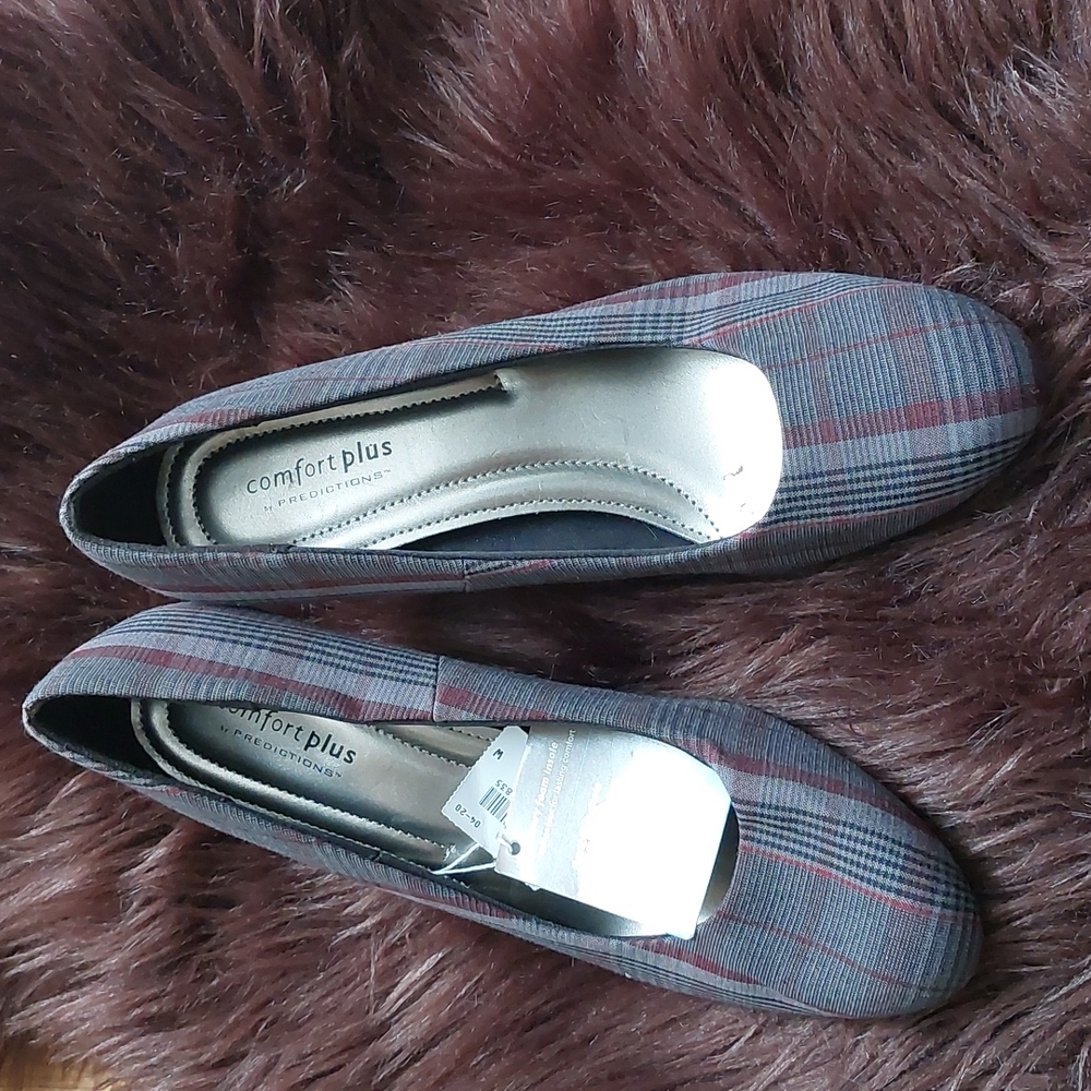 Comfort Plus, gray, red and black plaid heels, size 9m